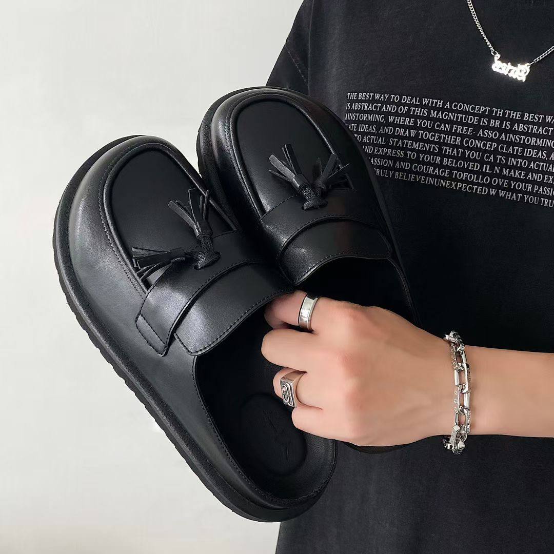 Code Studios Black slippers
