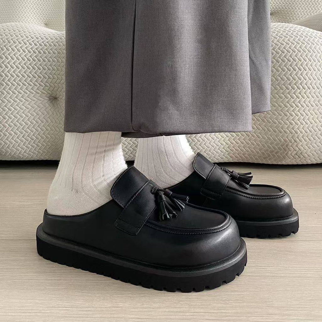 Code Studios Black slippers